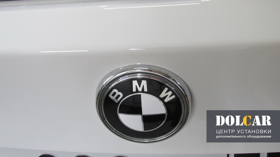 Оклейка карбоновой пленкой деталей экстерьера BMW X5 F15